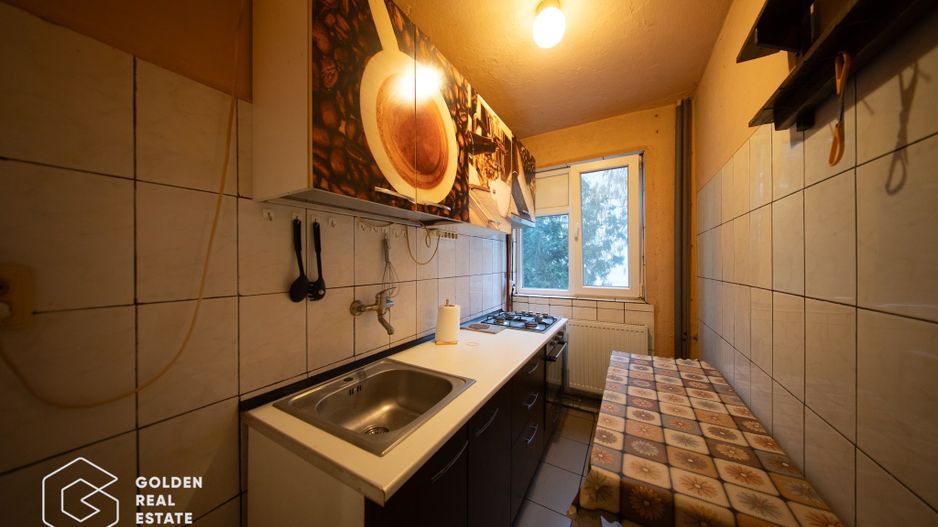 Apartament 4 camere, etaj 1, centrala proprie, zona Vlaicu - Poză 9