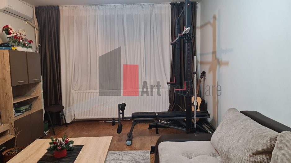 Apartament 3 camere Drumul Taberei - Poză 1