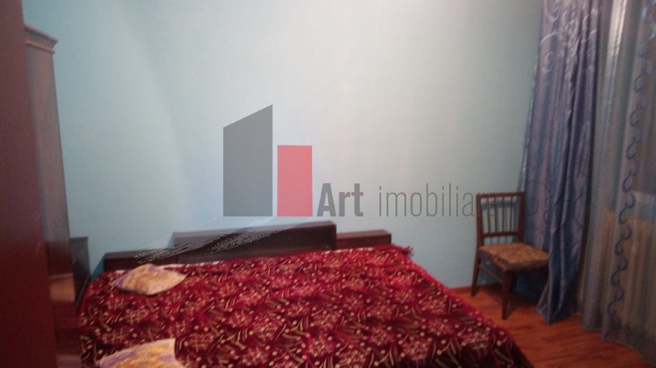 Vânzare apartament 3 camere lângă Spitalul Marie Curie - Poză 2