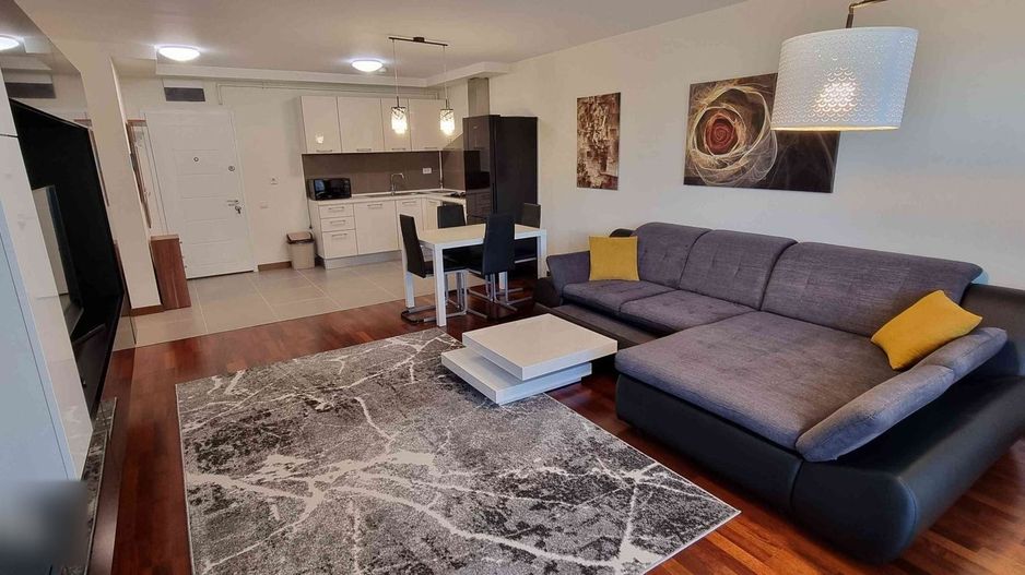 De Închiriat 2 camere InCity Residence, etaj 6, Terasa ,Loc de  Parcare - Poză 1