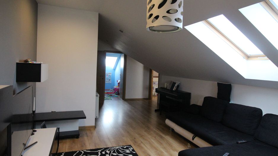 Imobil cu multiple destinatii - Poză 6