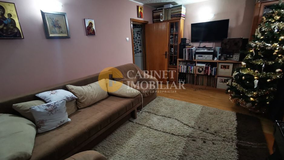 Apartament 4 camere parter/ Spațiu Comercial Nicolina 2 - Poză 2