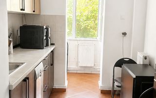 Apartament 2 camere Dec 47 mp Nicolina 1, 400 euro - Poză 4
