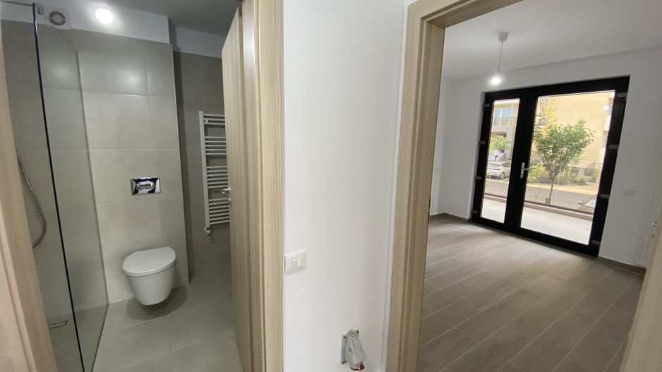 Spațiu comercial / Birouri de închiriat în Urban Plaza | Predare imediată - Poză 7