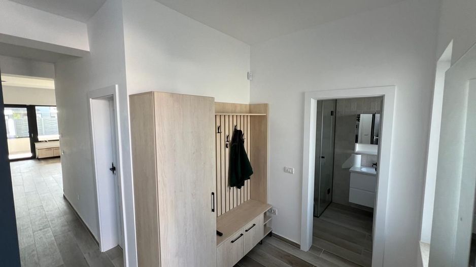 Casa  premium  SMART Independentă energetic  in Dumbravita - Poză 55