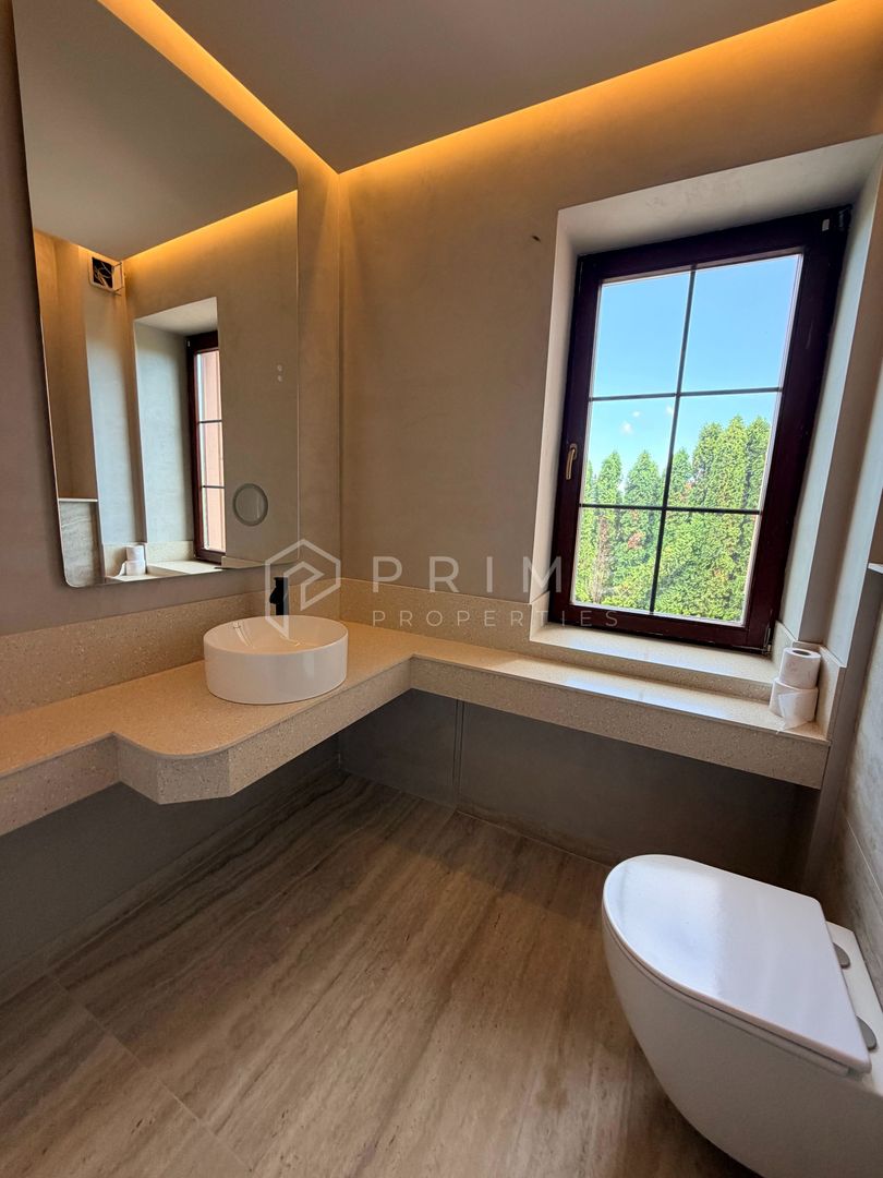 Spațiu de birouri PREMIUM | 160 mp | Vila renovată | Platou | Parcare - Poză 3