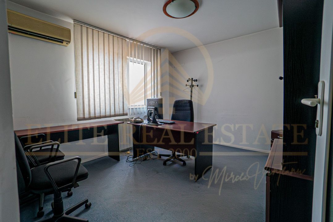 Ultracentral - Apartament cu 7 camere situat la etaj 1 , vedere bilaterală. - Poză 20