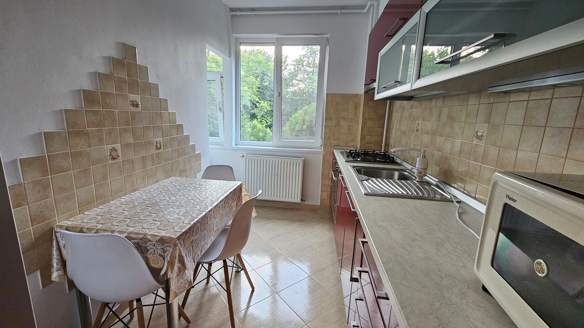 Ultracentral apartament complet mobilat si utilat - Poză 1