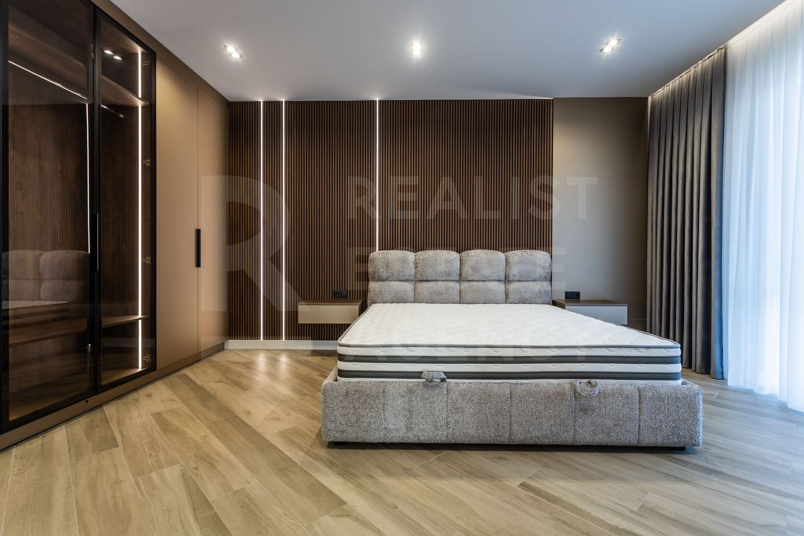 Vânzare, high-tech de lux, 6 camere, Rîșcani - Poză 14