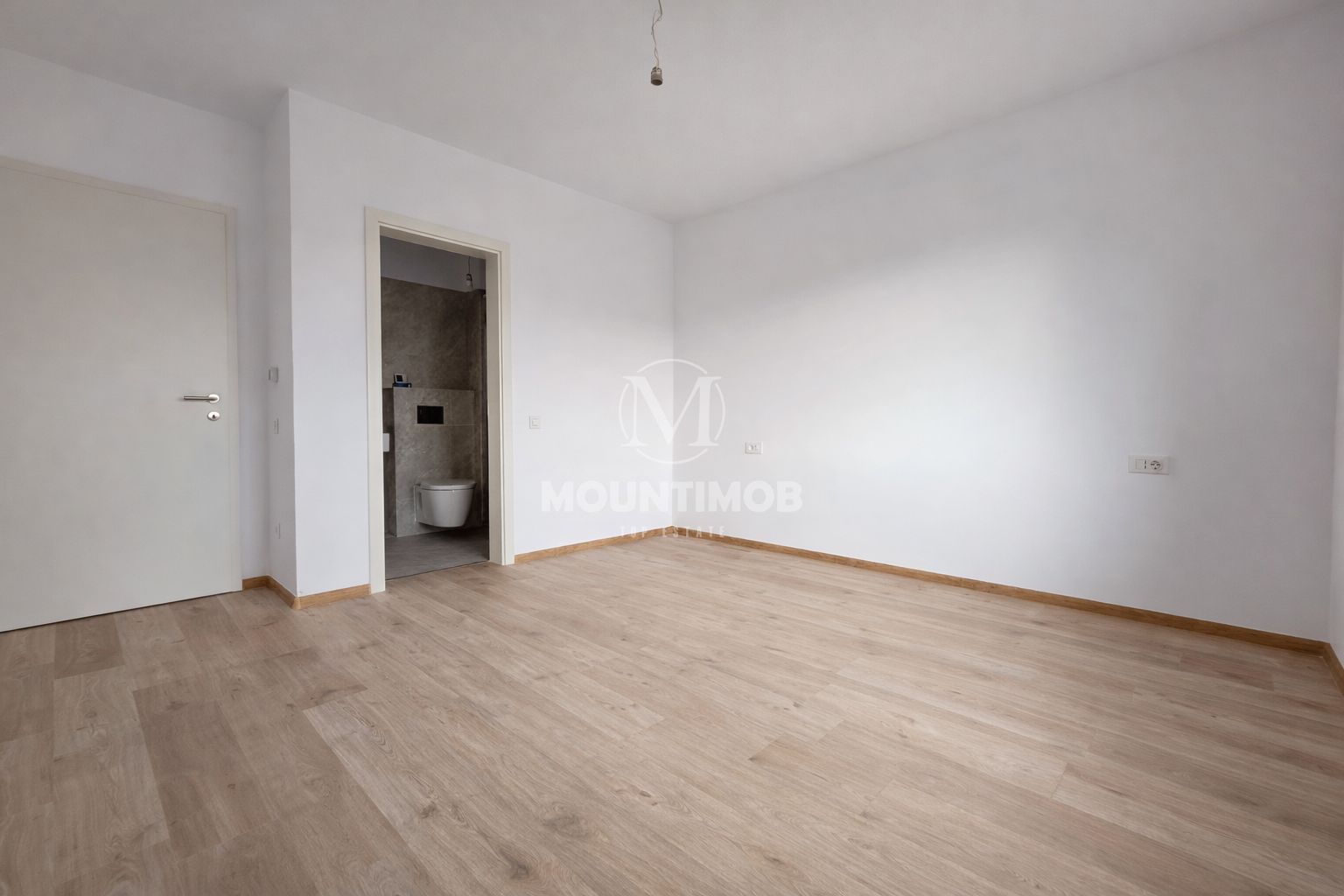 3 camere Tractorul–Coresi | Parcare+Boxă | Încălzire pardoseală - Poză 5