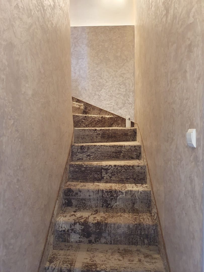 Casa renovata complet – zona Mall – - Poză 13