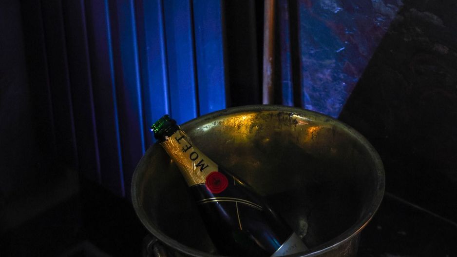 Bijuterie arhitecturală cu dotări smart in centrul Brasovului - Poză 12