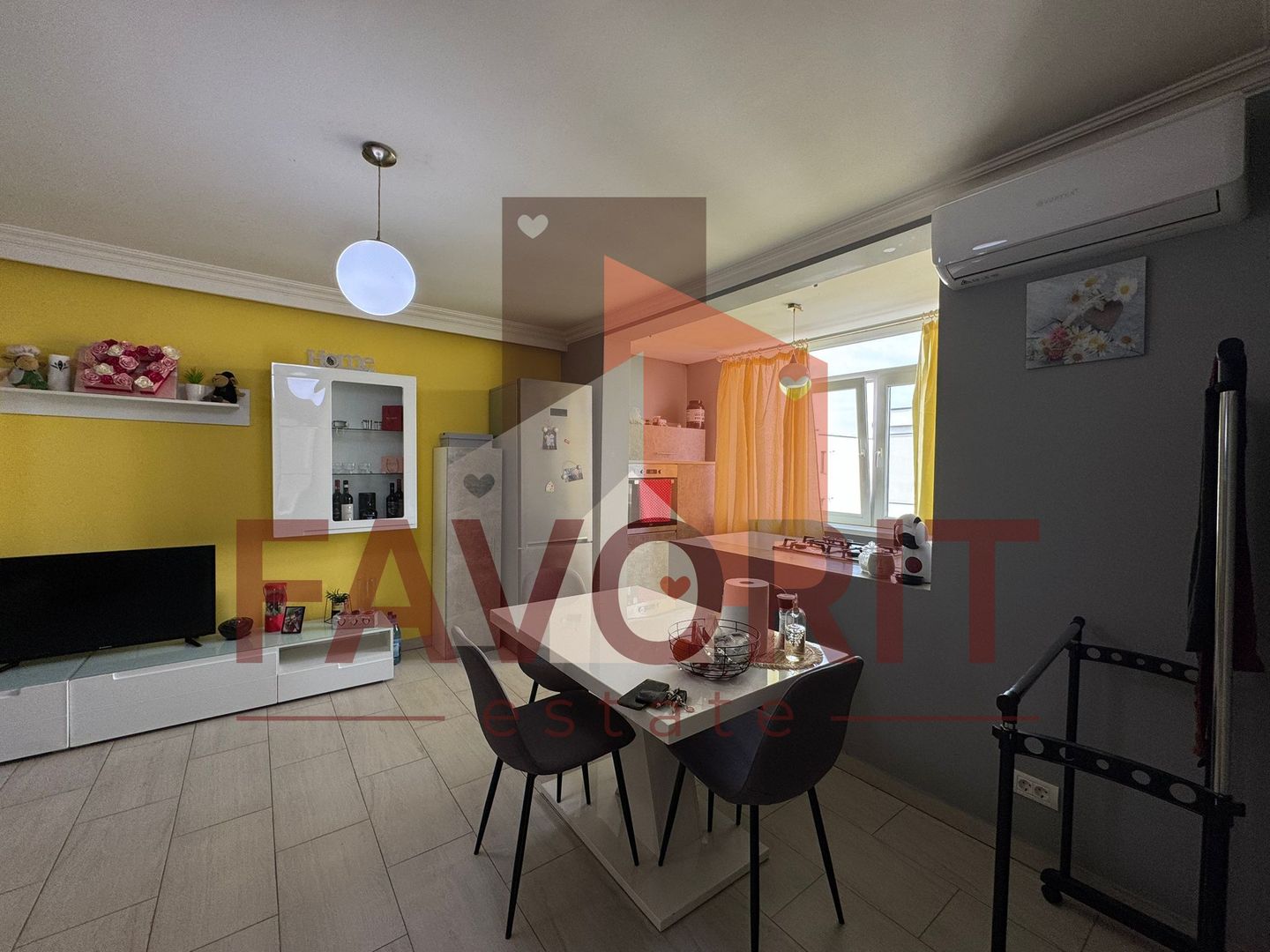 Apartament cu 3 camere mobilat si utilat, posibilitate preluare chiriasi - Poză 3