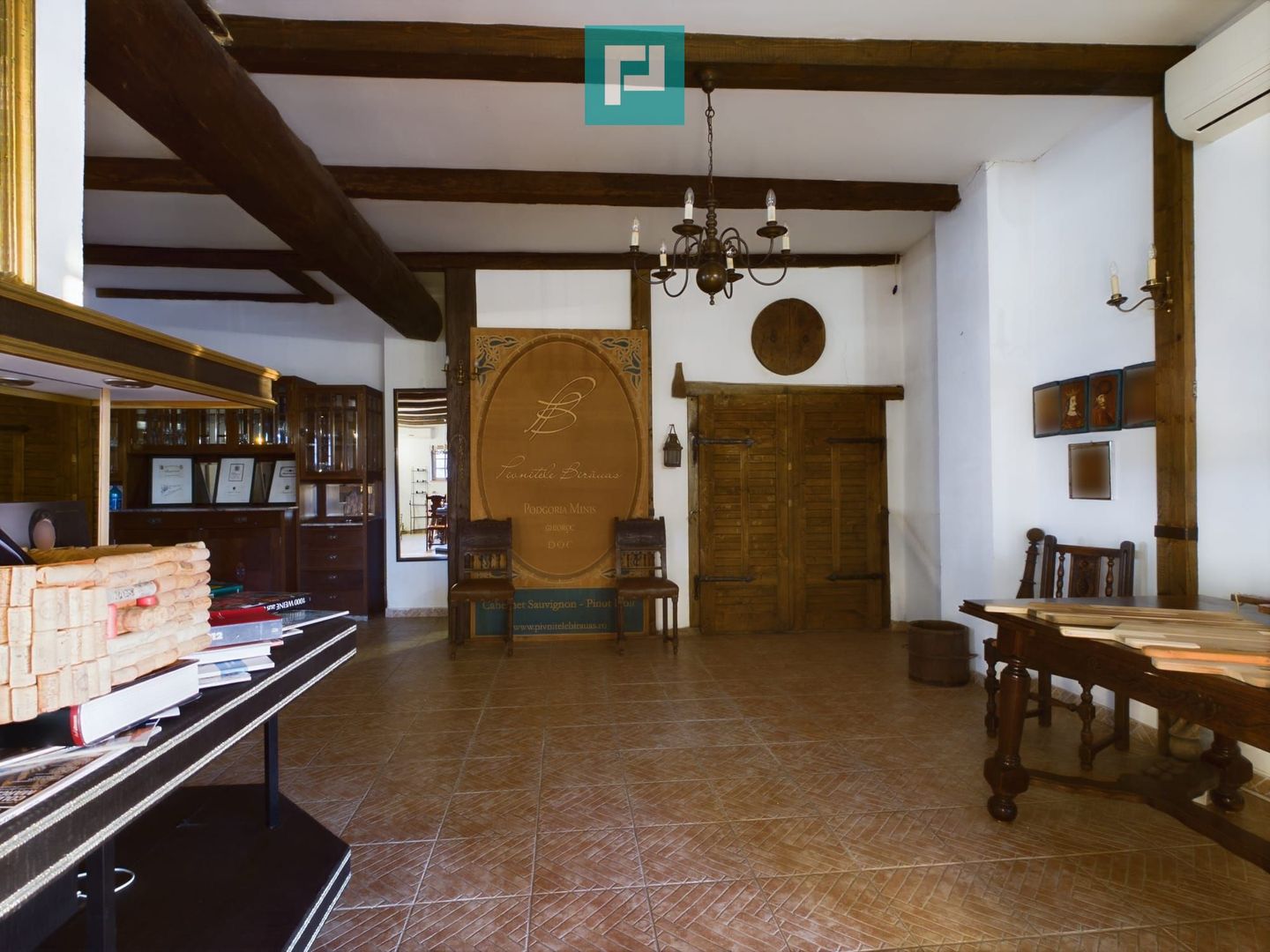 Spațiu comercial - Crama Pivnițele Birăuaș - Poză 7