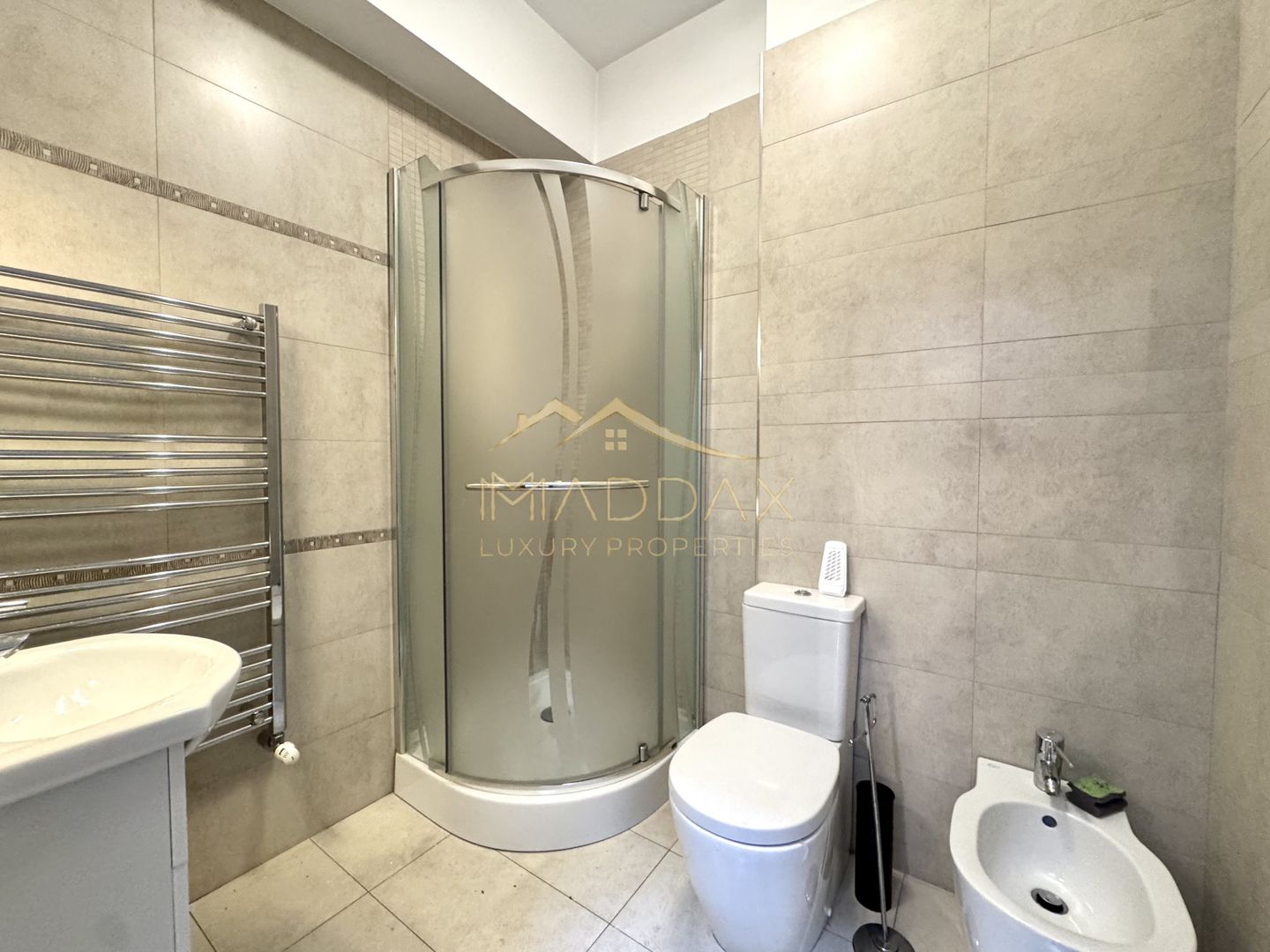 Vila centrala cu 13 camere *460mpu* + garaj // Dorobanți - Poză 36