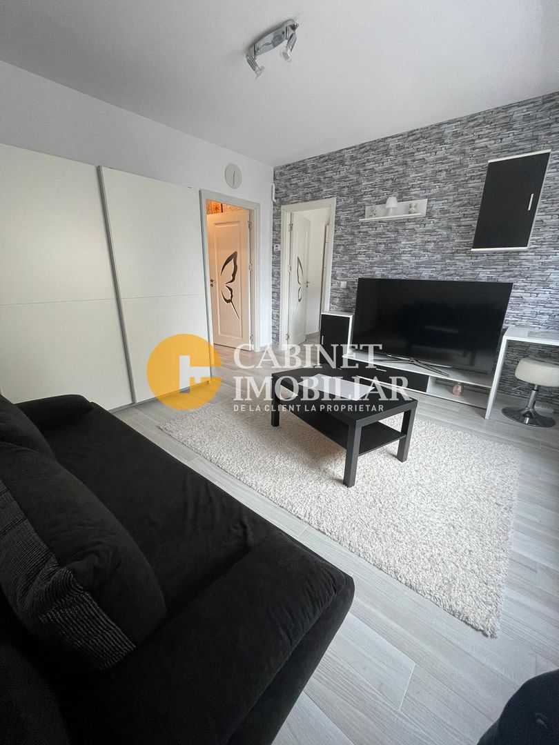 1 CAMERA - DECOMANDAT - 32 MP - ETAJ INTERMEDIAR - Poză 1