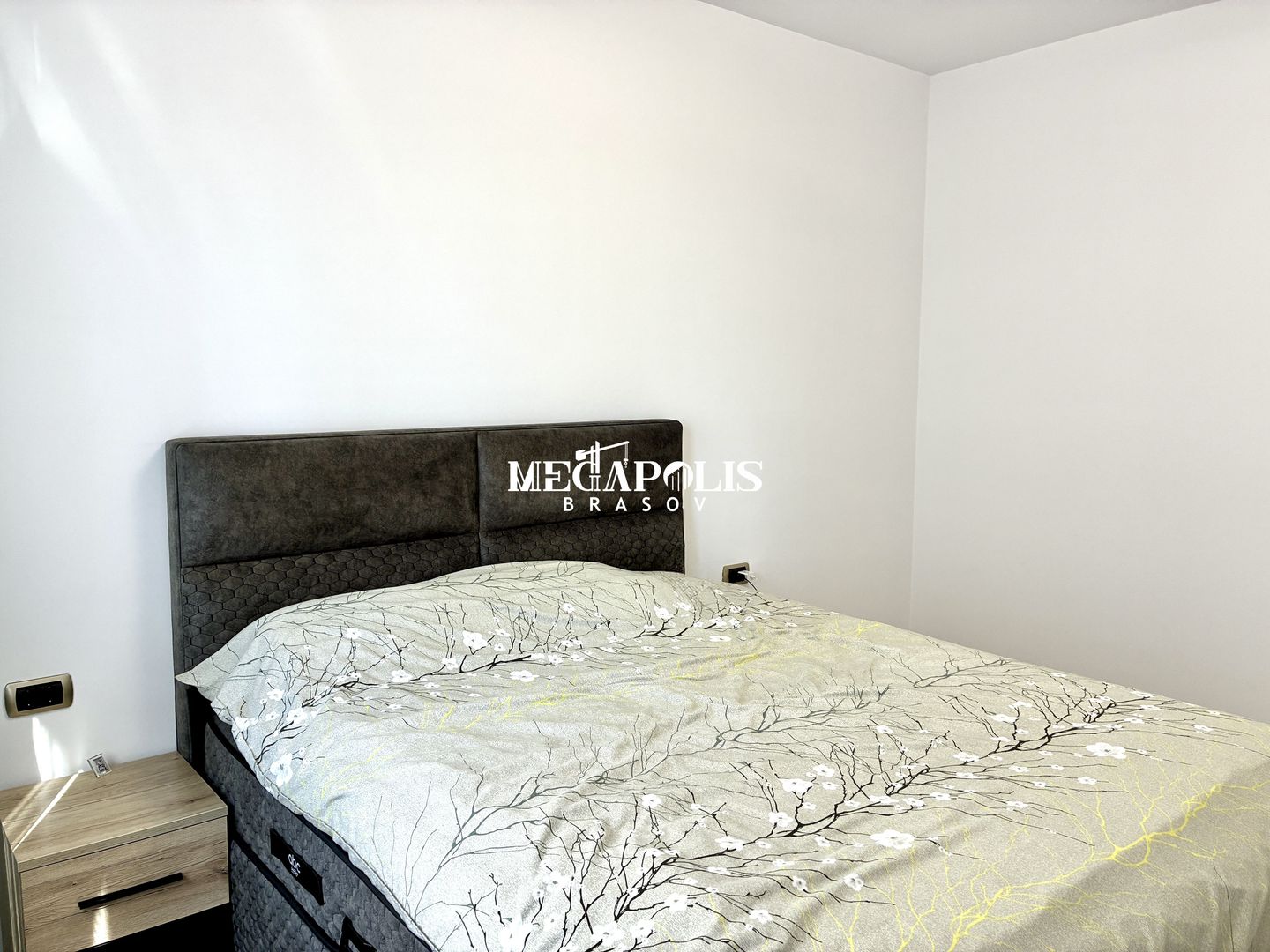 3 Camere / Decomandat / Isaran / Parcare / Credit - Poză 2