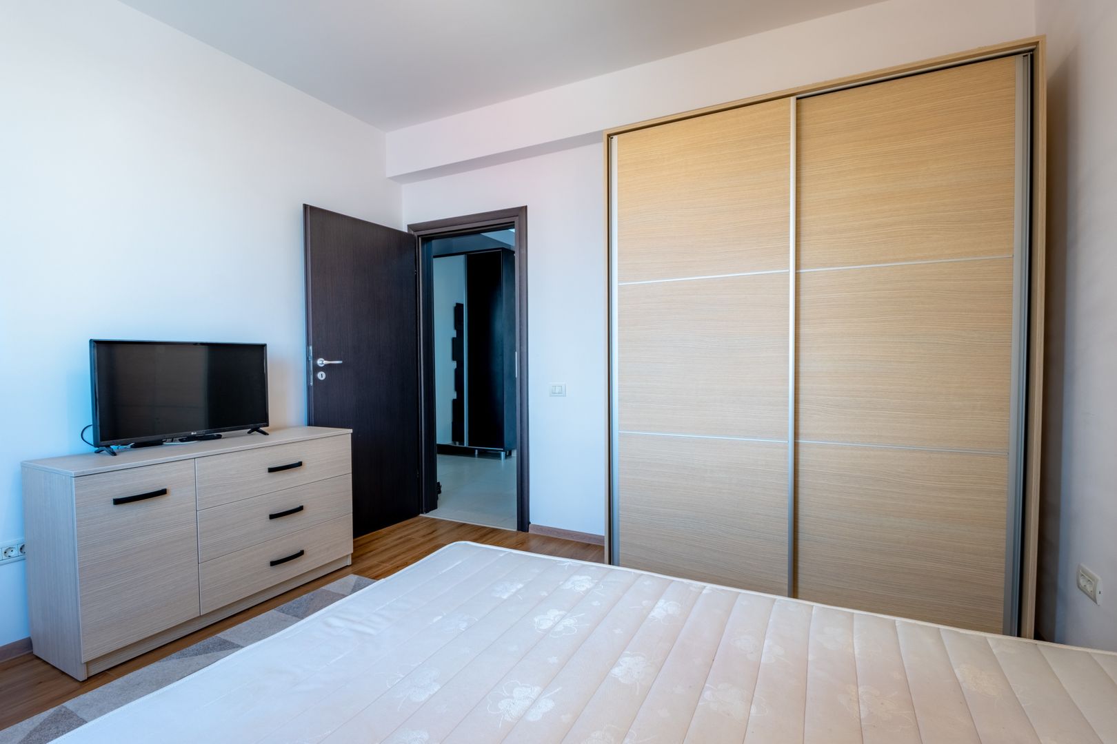 Apartament 2 camere decomandat, 57 mp, bloc nou 2017, etaj 4/7 - Poză 10
