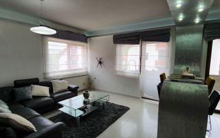 Penthouse 80mp, 2 parcari, terasa 65mp, zona Sigma Center - Poză 2