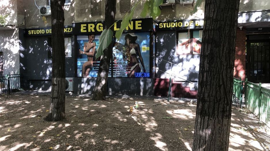 SPATIU COMERCIAL -RAHOVA-margeanului  scara acces exterior INTABULATA - Poză 6