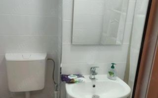 De inchiriat apartament cu 2 camere, Micro 21, et. 1, 470 euro - Poză 3