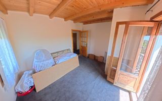 Casă cu 3 dormitoare și teren de 4.836 mp, Viile Satu Mare - Poză 10