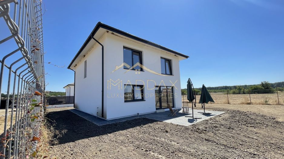 Vila exclusivista_P+1*5 Camere*Teren 704 mp*Langa Padure//Balotesti - Poză 3