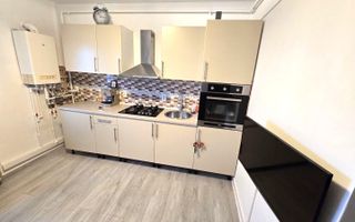 Apartament cu 2 camere complet renovat | Loc de parcare – Otopeni - Poză 3