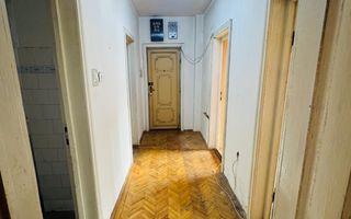 De vanzare Apartament 3 camere, Central, Piata Mica, et 3/4, Arad - Poză 5