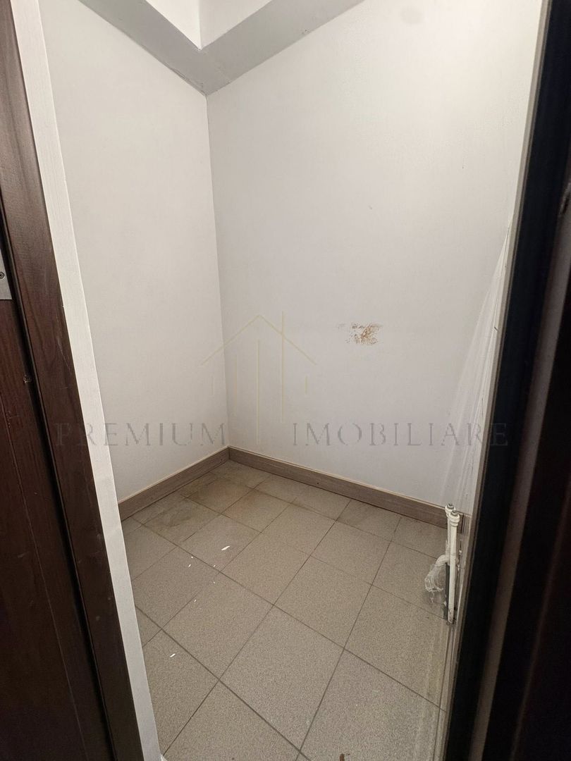 Spatiu comercial de vanzare in Onesti - Poză 3