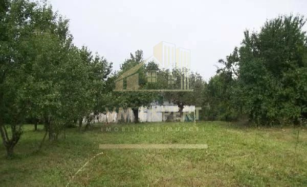 CASA DEMOLABILA + TEREN INTRAVILAN 3420 MP CAMPULUNG-MARCUS, - Poză 2