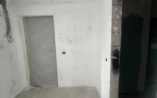 apartament bliateral, decomandat, zona centrala - Poză 10