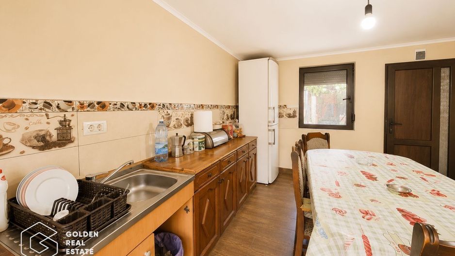Casa stil brancovenesc, 2 corpuri, localitatea Ususau - Poză 10