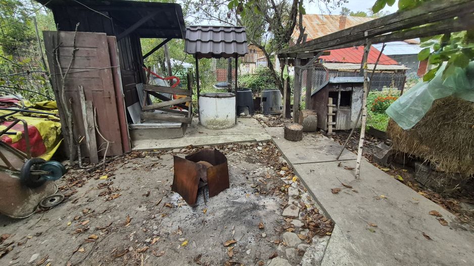 Vila 4 camere + teren 818 mp central Provita de Sus (lângă școală) - Poză 34