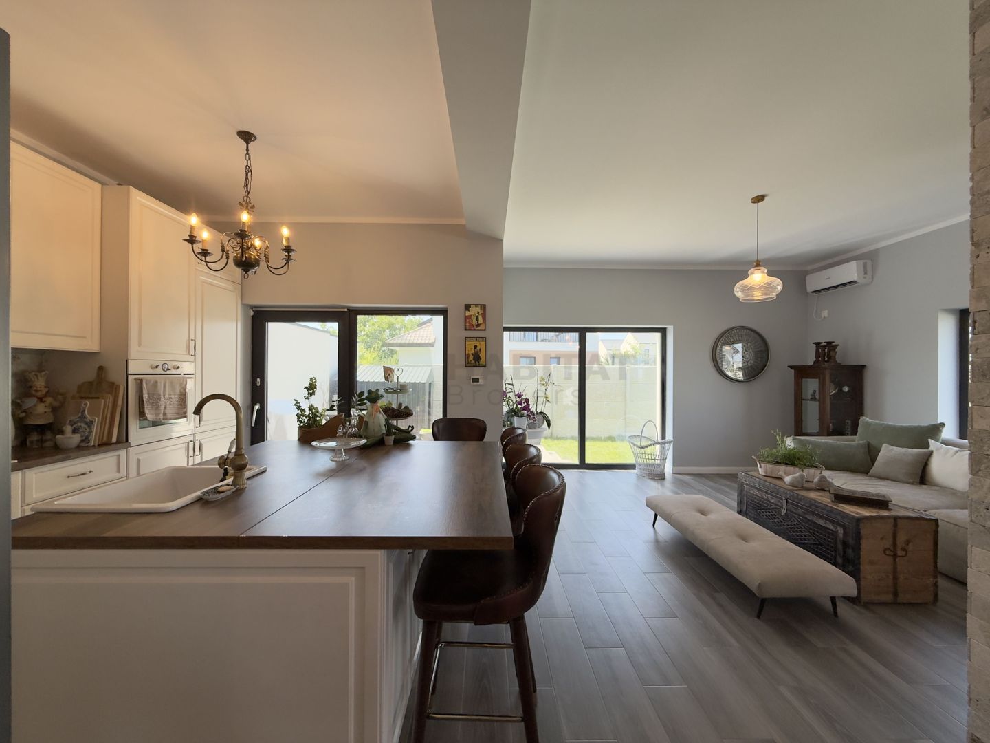 Vila 4 camere, curte amenajata | Strada Petre Ispirescu - Poză 4