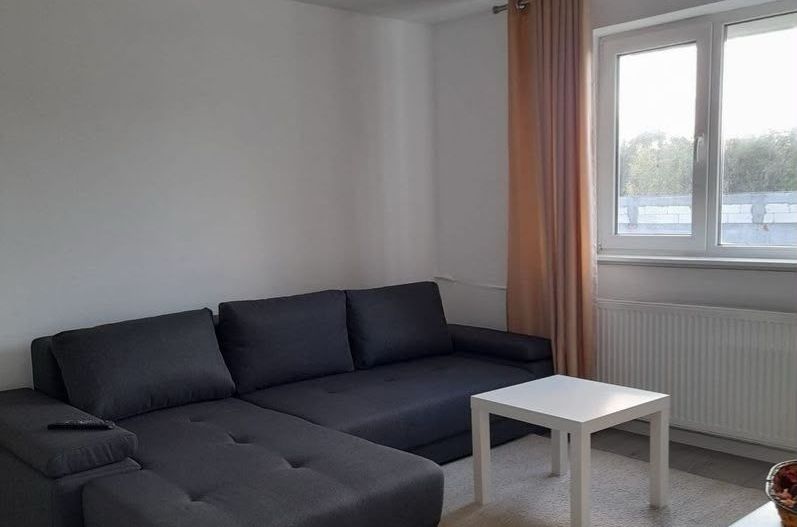 Apartament 2 camere renovat | mobilat și utilat | metrou Politehnica | - Poză 2