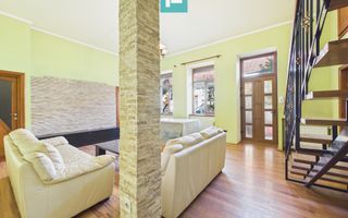 Apartament pe 3 niveluri - ultracentral, Arad - Poză 6