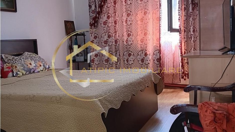 De vanzare vila individuala in Lunca Cetatuii Cartierul Tineretului - Poză 6