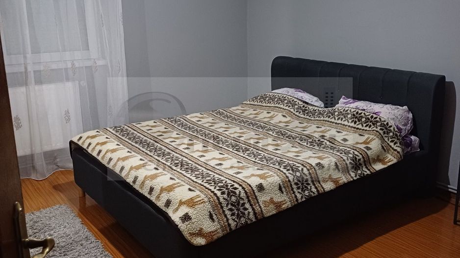 Casă/ Vila 4 camere în Aroneanu 1000 euro - Poză 5