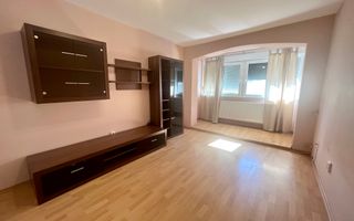 APARTAMENT DECOMANDAT- ZONA CETATII - Poză 1