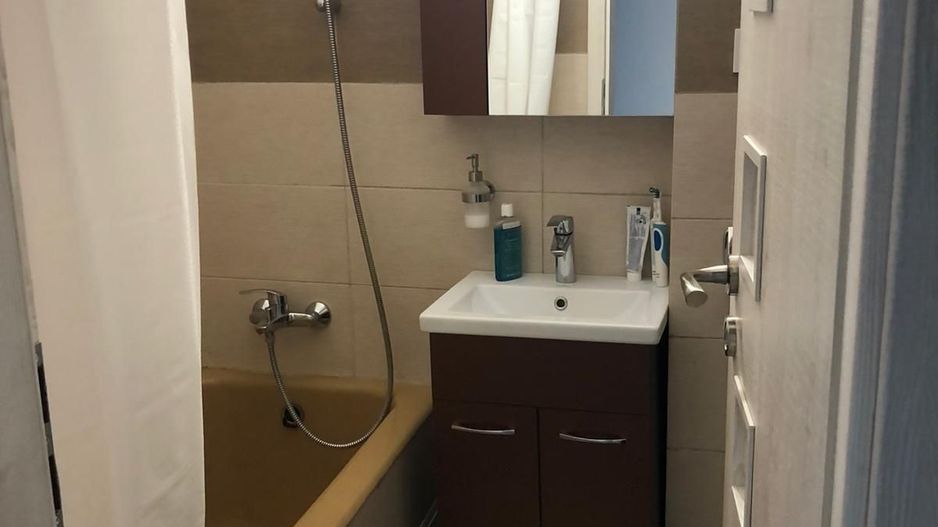 AP. 3 CAMERE, PET-FRIENDLY, BUCATARIE INCHISA, MOBILAT/UTILAT MODERN - Poză 8