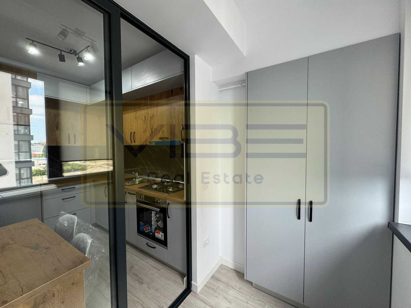 Apartament premium STUDIO Comat Towers - Poză 7