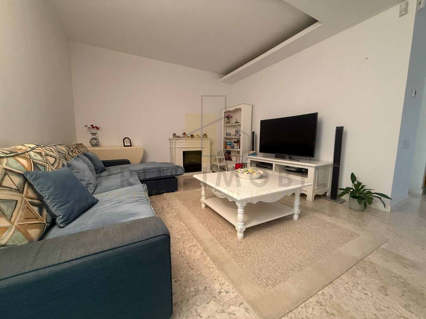 Vila individuala Bucium, 3 camere, curte proprie, mobilata complet, - Poză 2