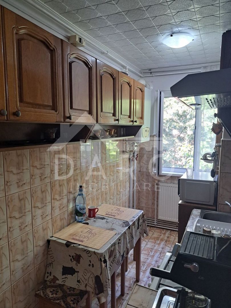 Apartament de vânzare - Poză 2