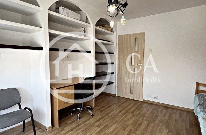 Apartament de închiriat cu 3 camere în zona Decebal, Oradea - Poză 7