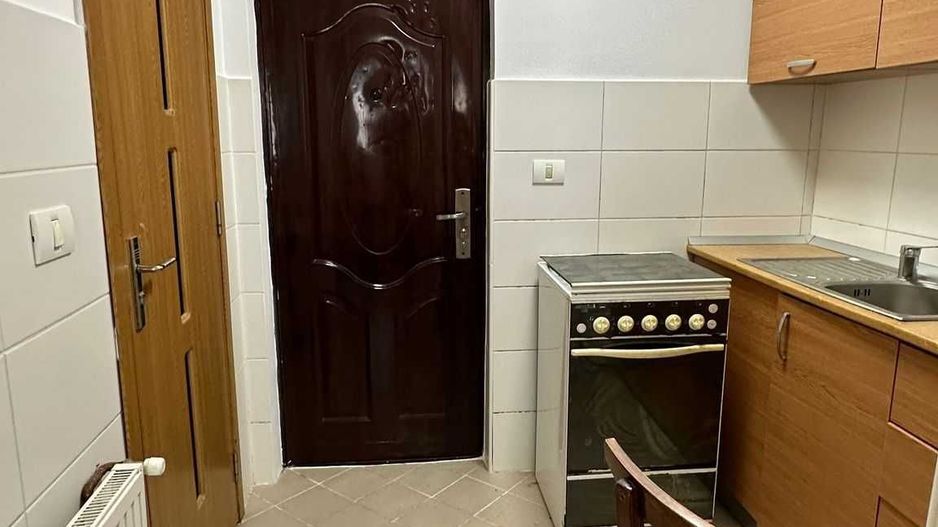 garsoniera in zona  Rulmentul. - Poză 1