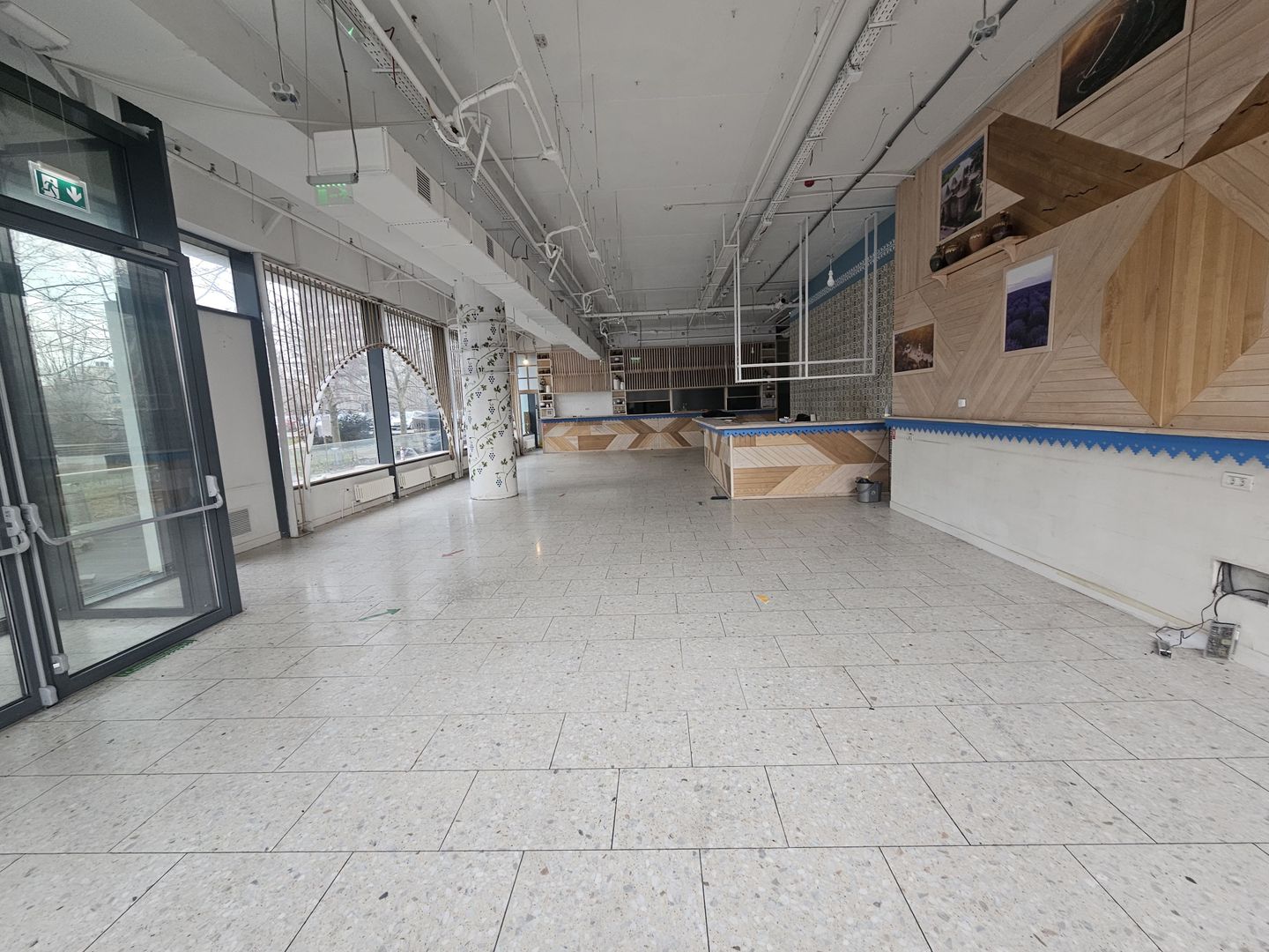 Spațiu comercial ideal pentru restaurant - Poză 5