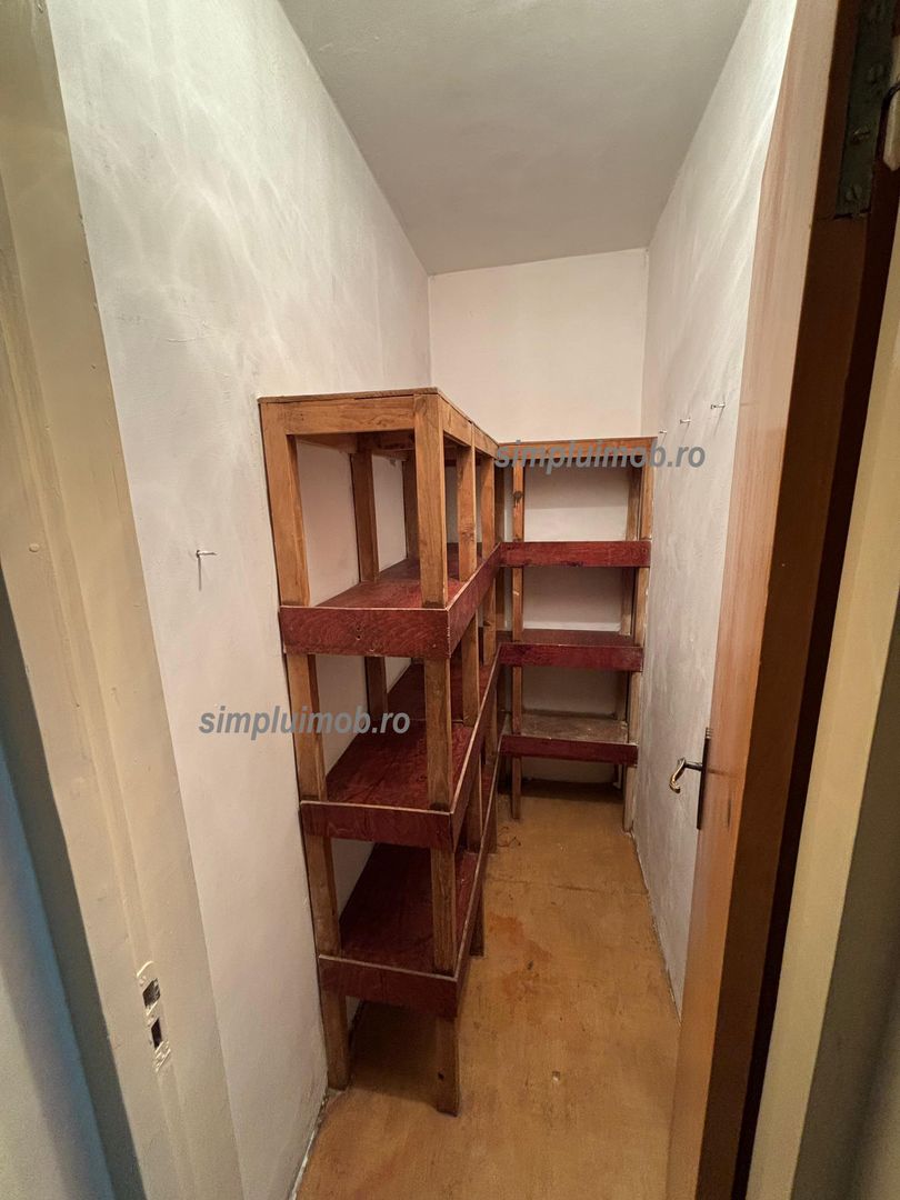 Unirii Decebal 3 camere decomandat 80 mp - Poză 18