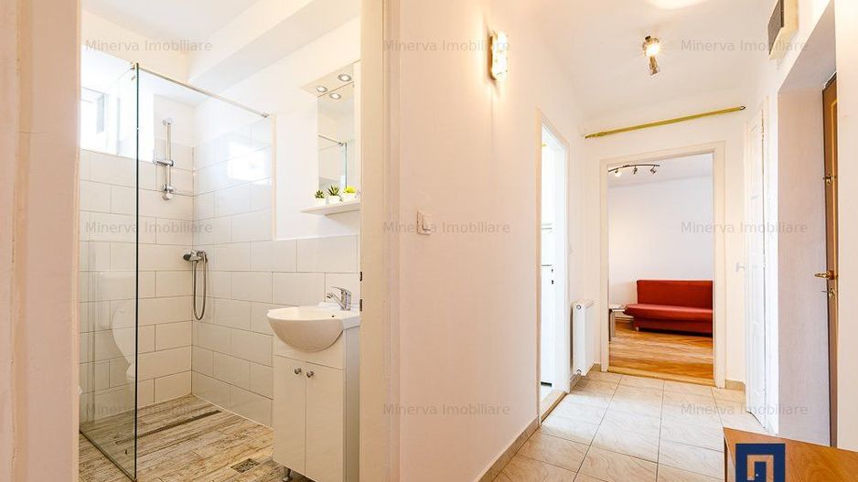 Bd CD LOGA Închiriere Apartament 2 camere decomandat, mobilat utilat, 340 euro - Poză 4