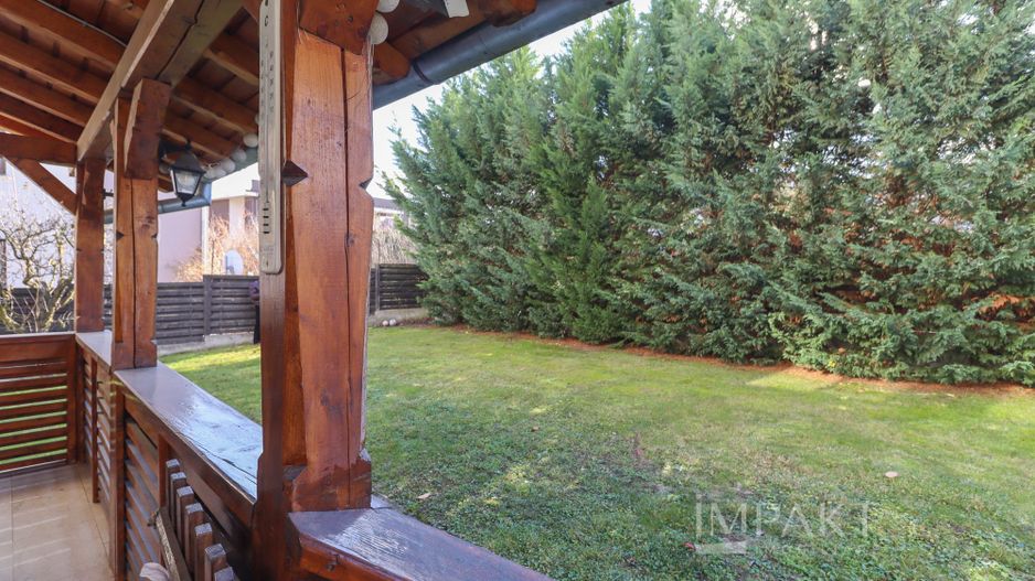 Vila moderna in Europa, curte spatioasa si garaj! - Poză 22